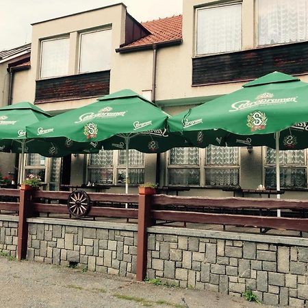Penzion A Restaurace U Jezirka Hrimezdice Zewnętrze zdjęcie