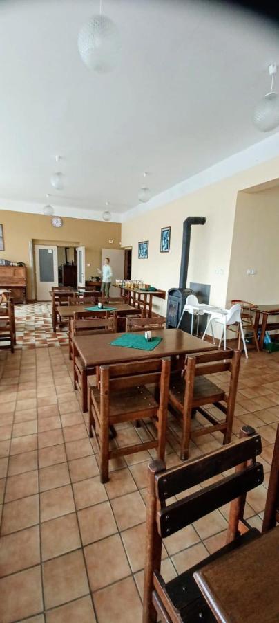 Penzion A Restaurace U Jezirka Hrimezdice Zewnętrze zdjęcie